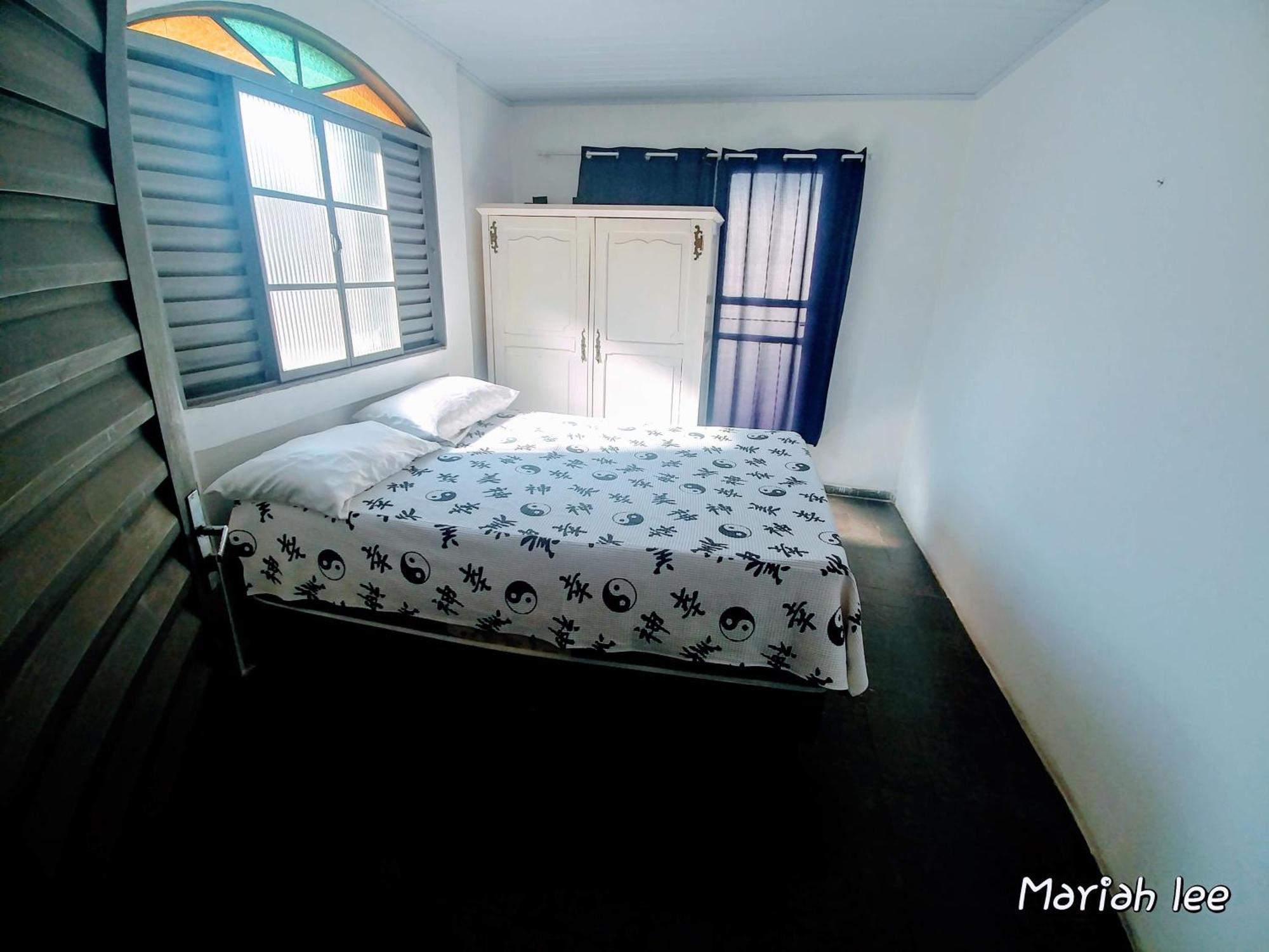 Casa inteira simples Belo Horizonte Quarto foto